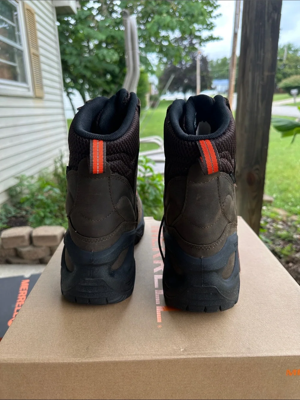 Merrell Strongfield 8